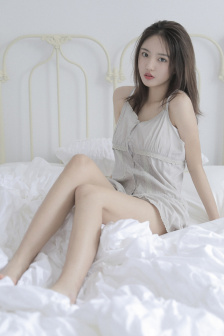 被大佬们RI夜浇GUAN NP